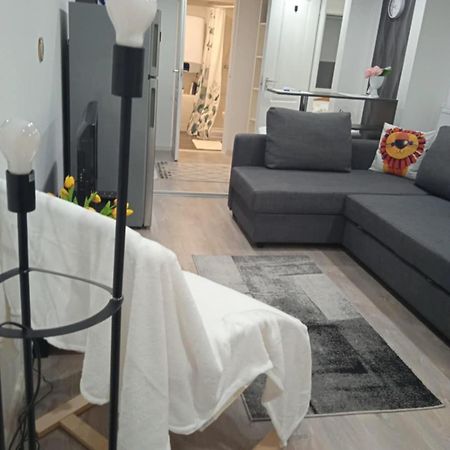 Dobozi Apartman Debrecen Exterior photo